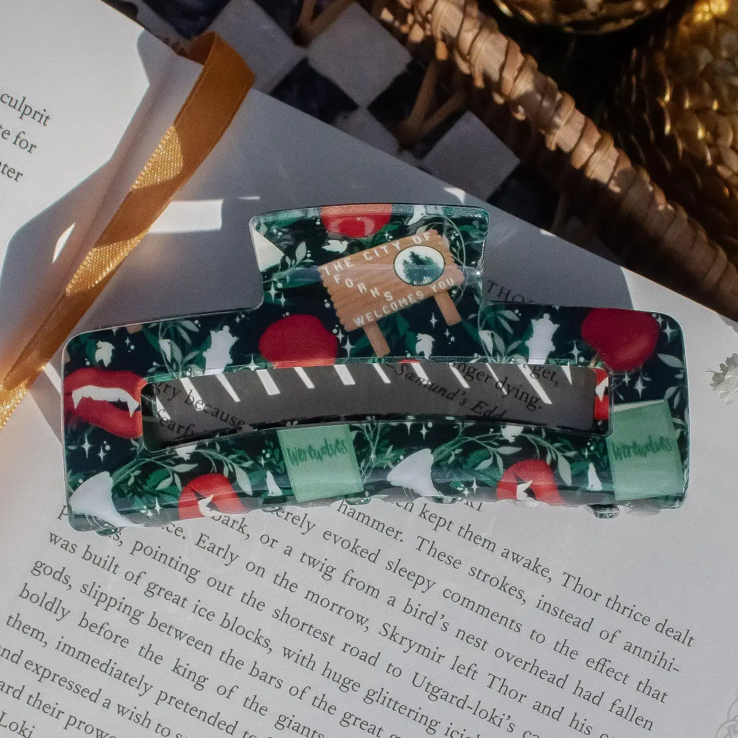 Bookish Hair Claw Clip - Forks, Washington