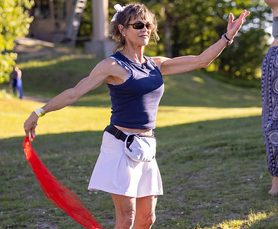 Dayna-BYF-dancing.JPG