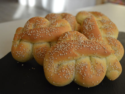 Mafalde Siciliane soffici dentro e dorate fuori | ricetta semplice e veloce 