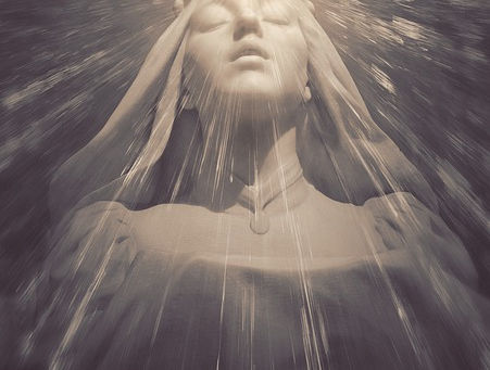 Im Einklang mit dem Hohen Selbst