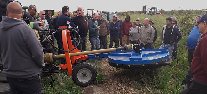 מיכון לחקלאים