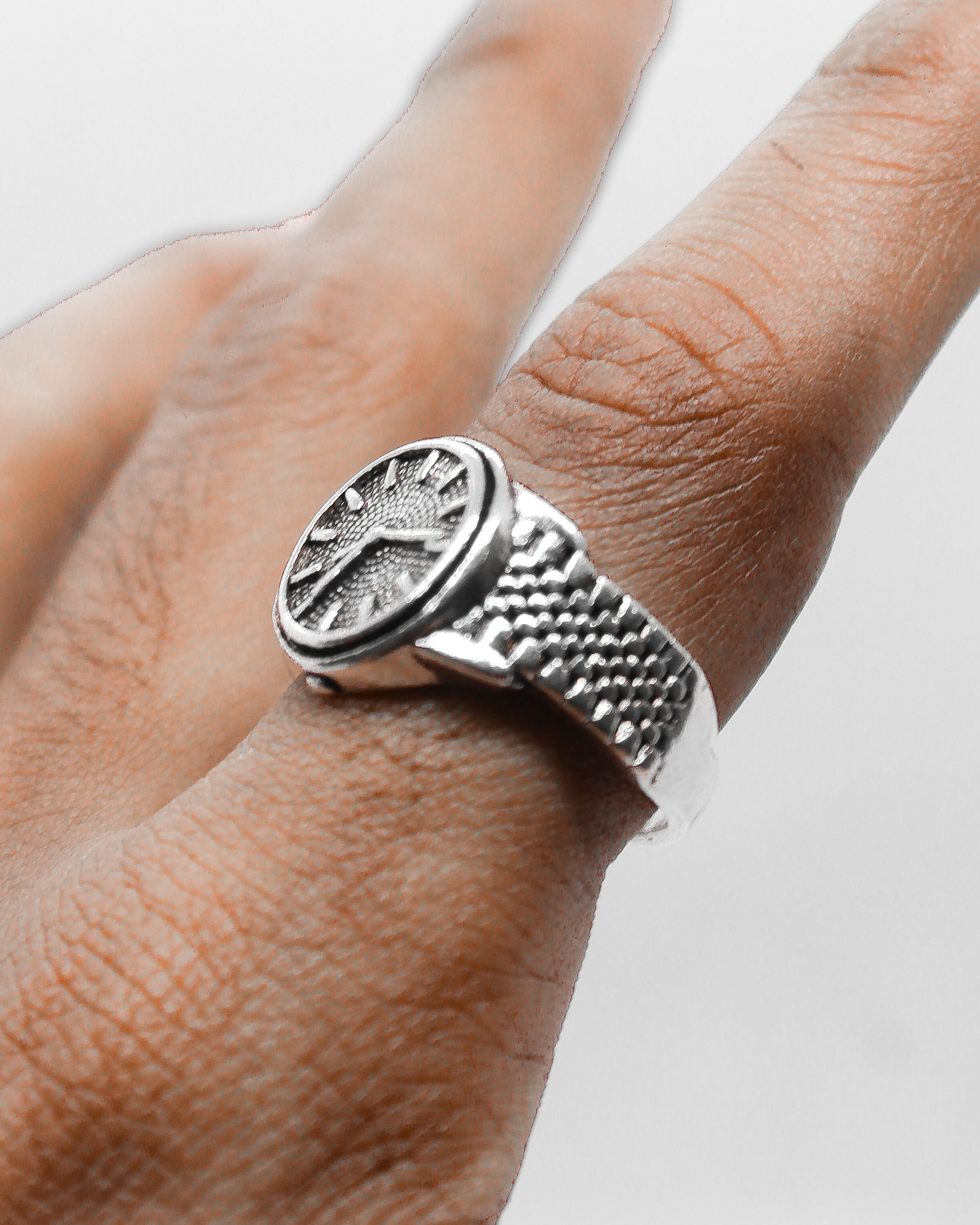 CLOCK TRINITY RING (UNISEX)