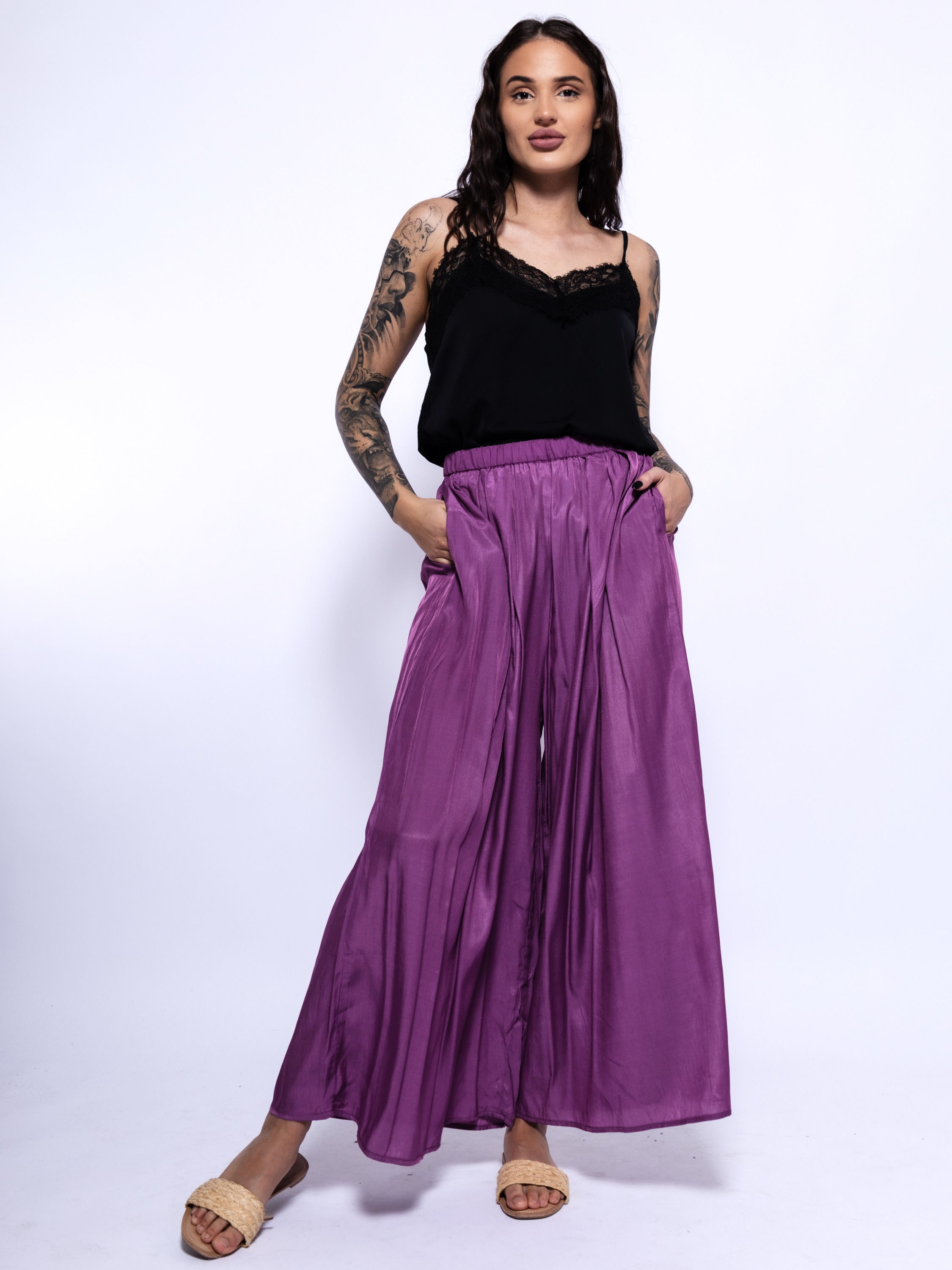 Kalhoty s širokými nohavicemi