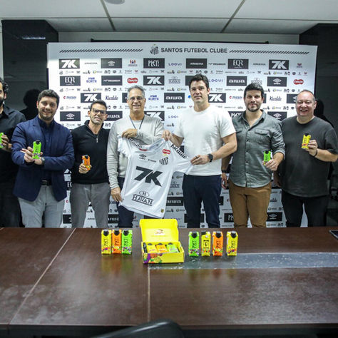 Santos firma parceria com “Pley by Ney”, marca de bebidas criada por Neymar