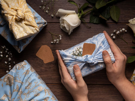 The 2026 Wedding Gift Guide That Actually Helps (Not Just Another Generic List)