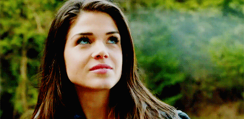 Marie Avgeropoulos Gif Hunt.gif