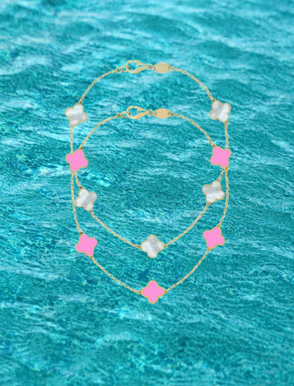 Thumbnail: Mila 14k Yellow Gold Necklace 5 Clovers