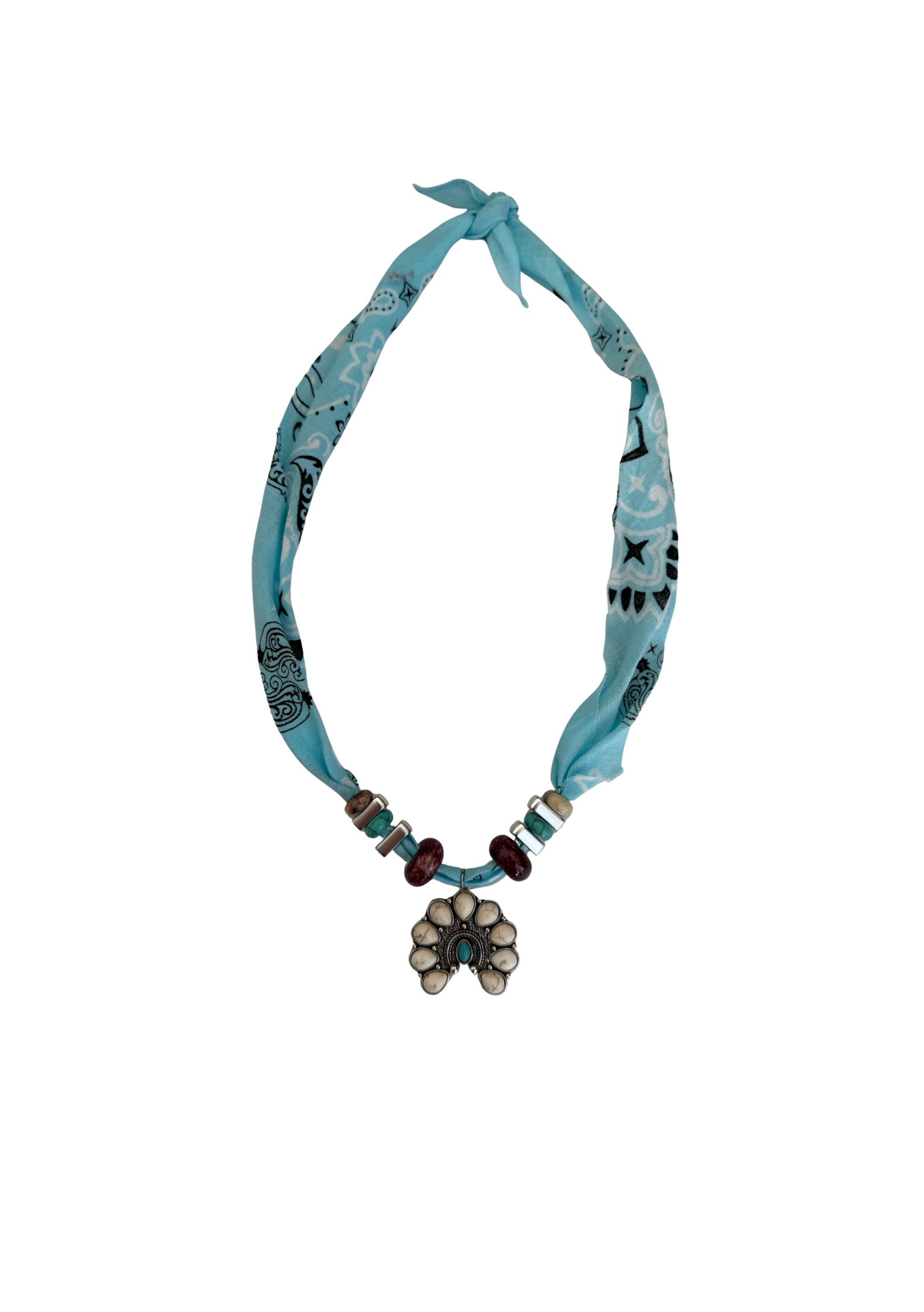 Collier « navajo » amulette Ice Blue