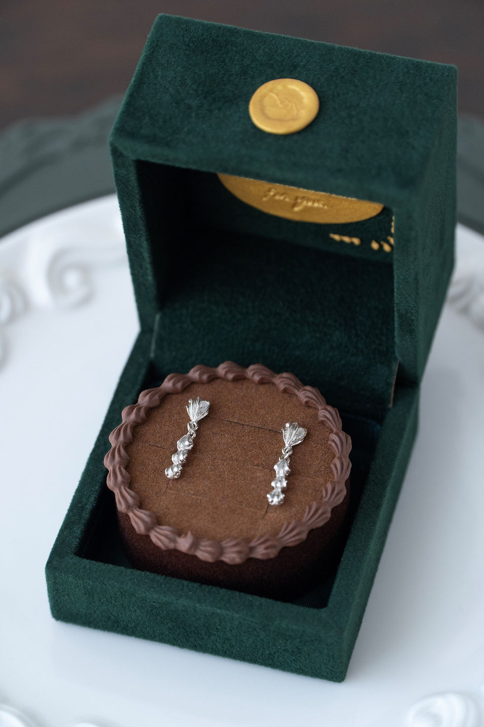 縮圖：Little Dangling Cream 純銀耳環