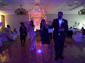 How Much Should You Pay for a Wedding DJ? What's a Good Deal and What's Included?