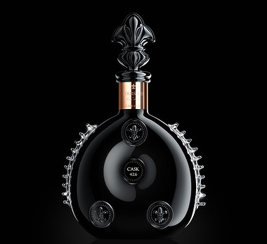 Decanter-black_LR.jpg