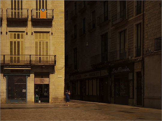 YELLOW2.jpg