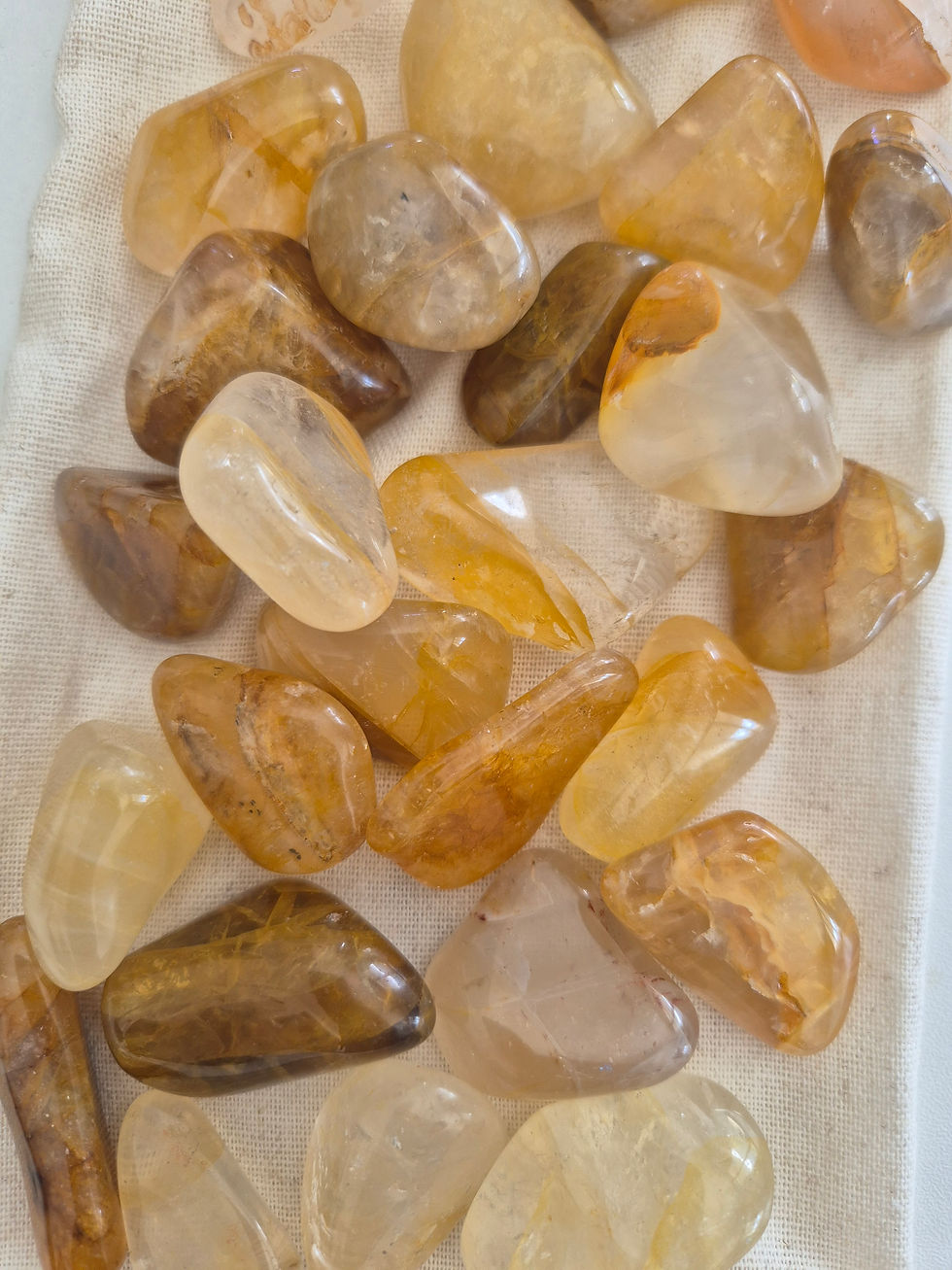 QUARTZ HEMATOIDE JAUNE