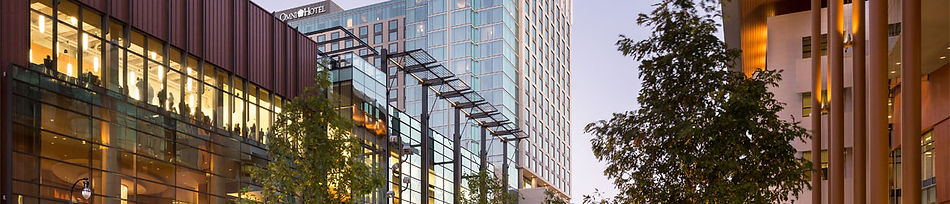 bnadtn-omni-nashville-hotel-exterior-retail.jpg