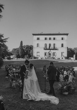 wedding venue, destination  wedding tuscany, tuscan wedding planner 