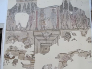 Mosaico con sacrificio a los dioses Apolo y Diana