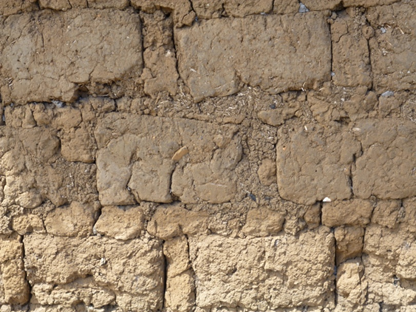 ASI HABLAN NUESTRAS CASAS CENTENARIAS HECHAS DE TIERRA