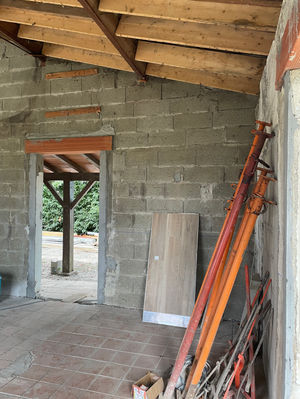 Il s'agit de l'existant du projet, les travaux était déjà prêt il ne manquait plus que les bonnes idées pour concrétiser les envies et besoin de ma cliente.