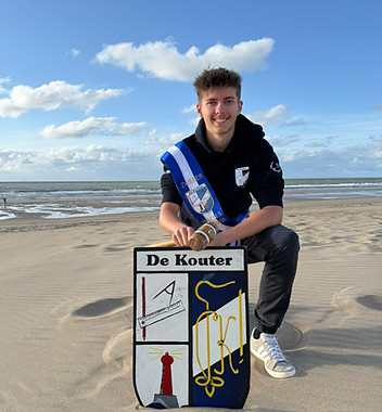 WhatsApp Image 2025-08-21 at 21_edited.j