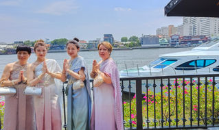 <a href="URL"> our daytrip thailand Guest </a