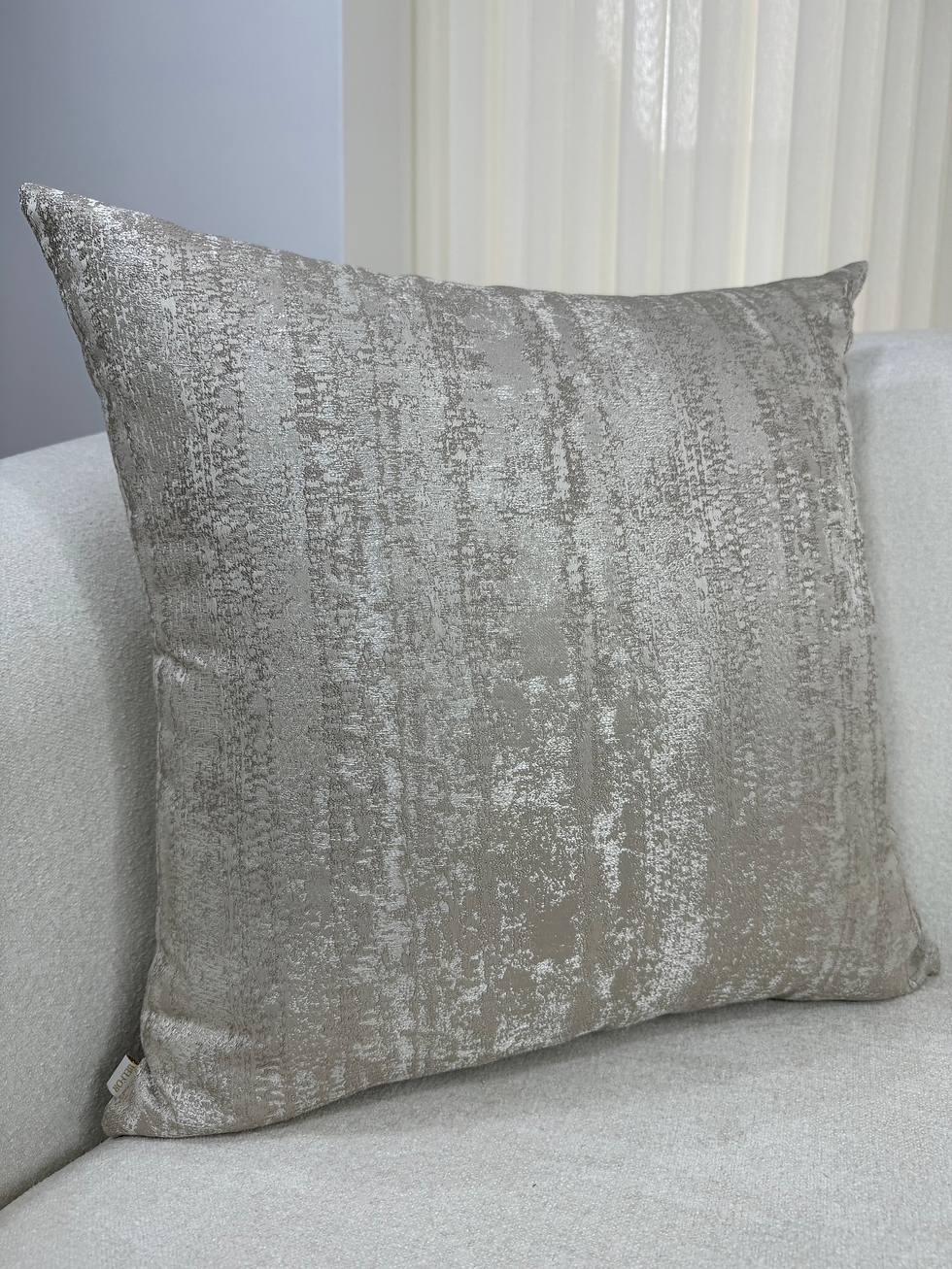 Gales Taupe