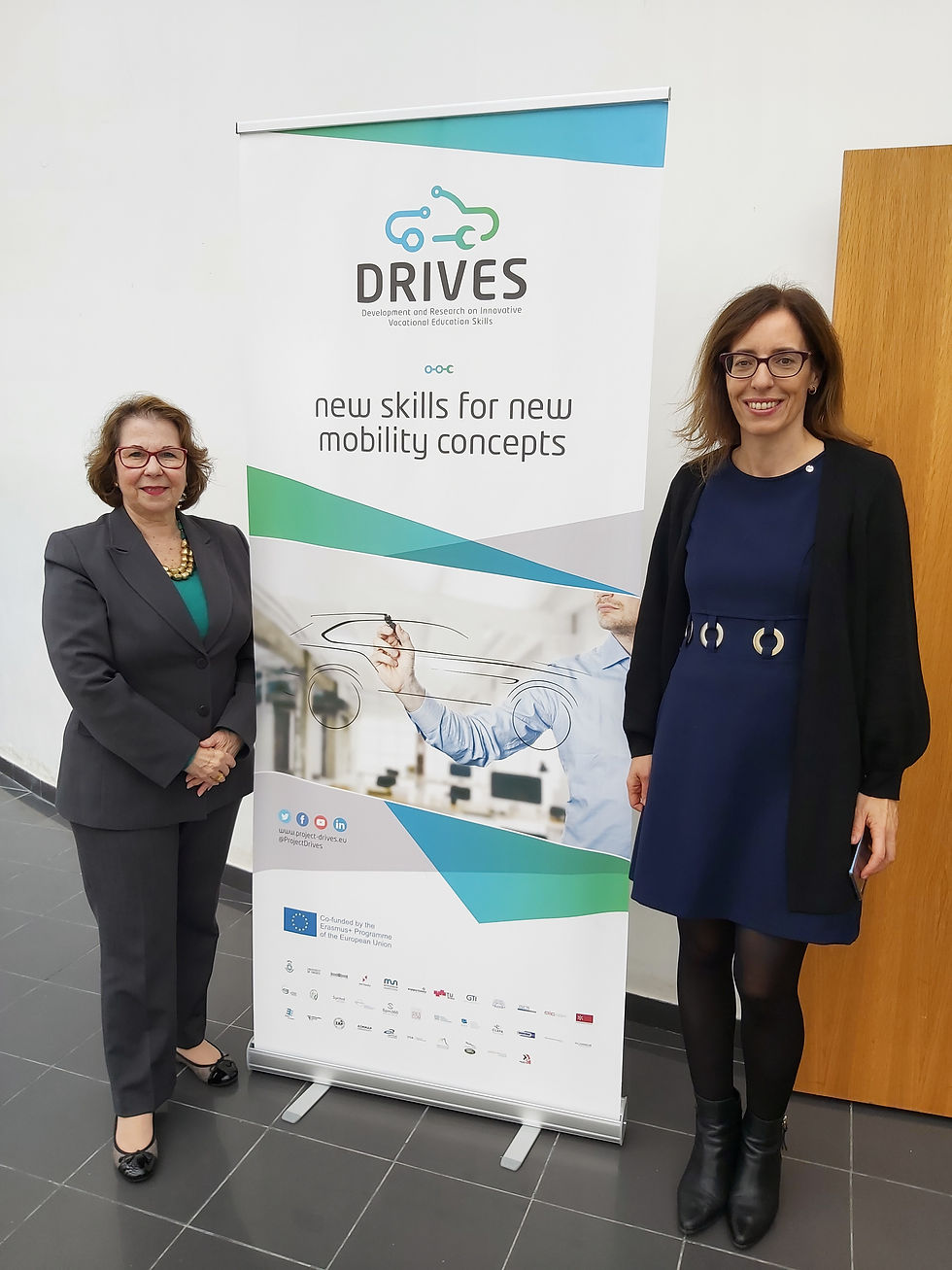 APRESENTAÇÂO DRIVES - IPLEIRIA