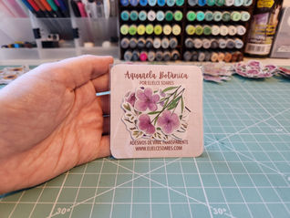 Como Transformar Aquarelas em Adesivos de Vinil Transparente