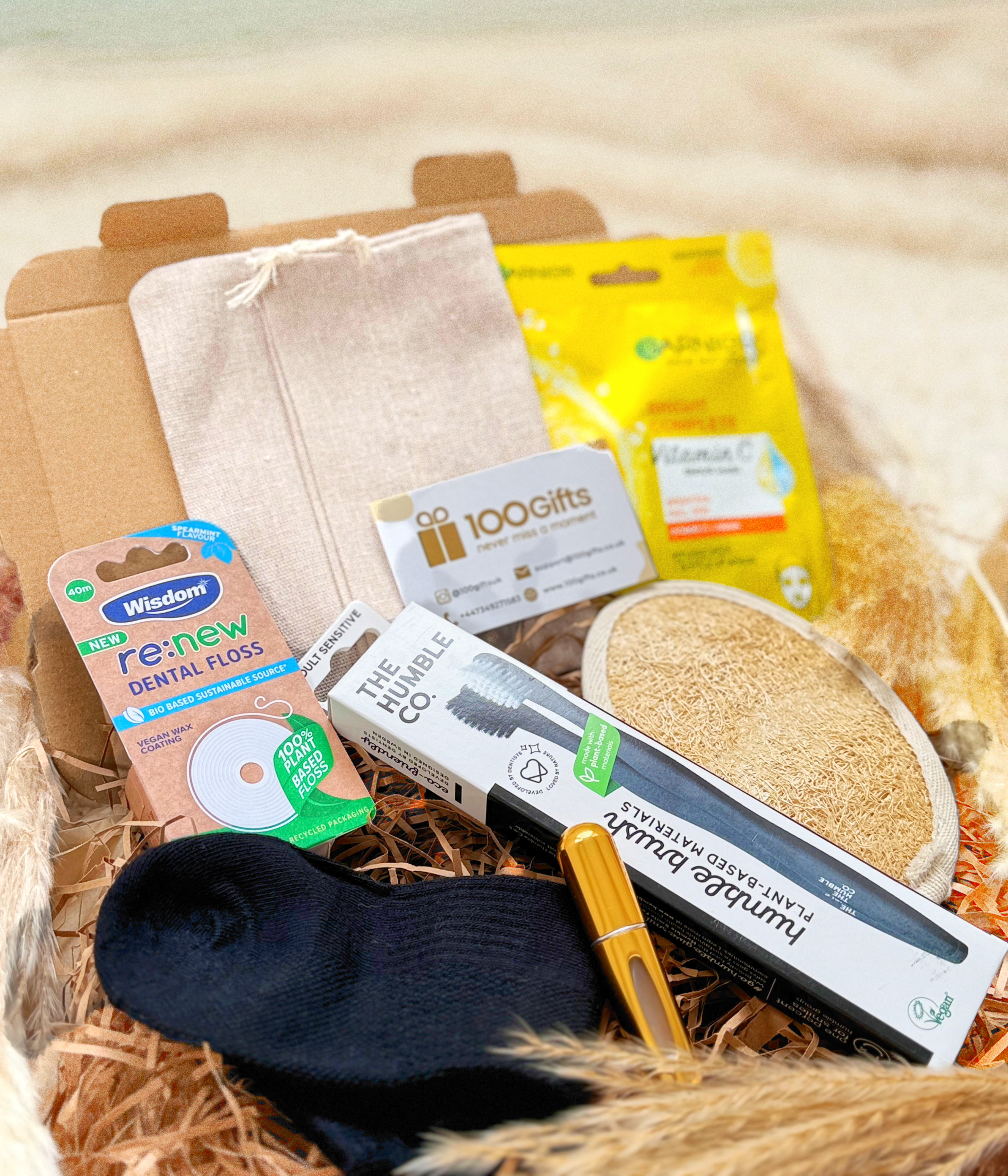 Travel Letterbox Gift Box | Sustainable eco-friendly gift box UK 