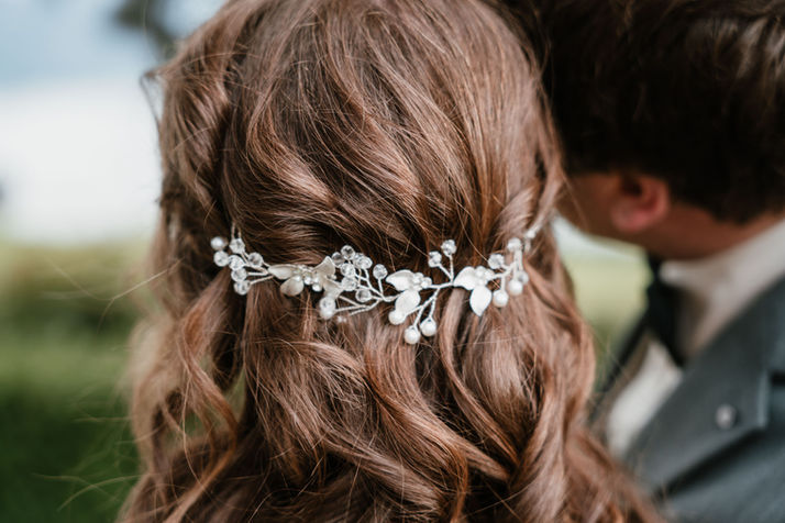 Haarschmuck der Braut 