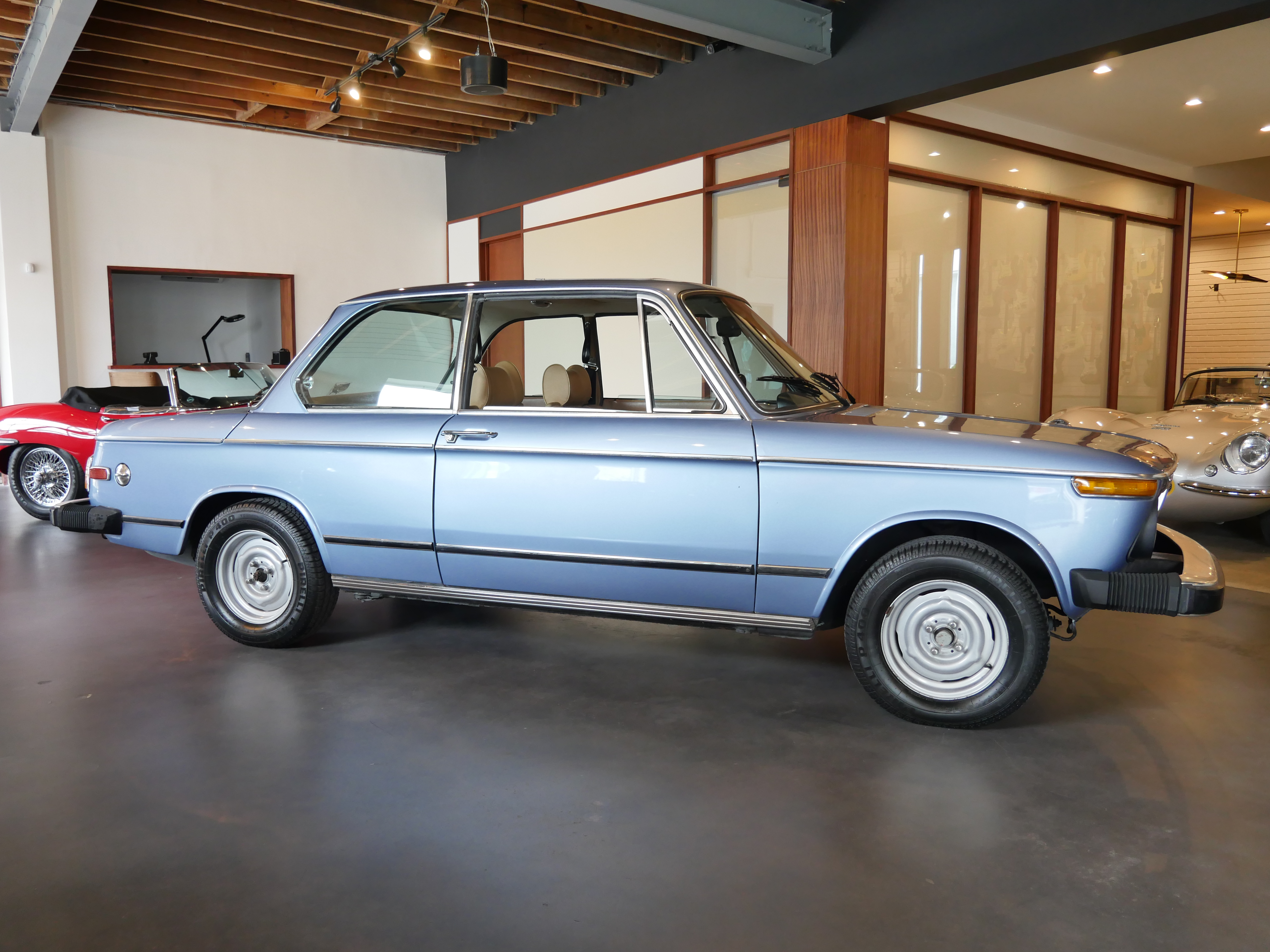 Walt Grace Vintage 1974 Bmw 2002 Tii