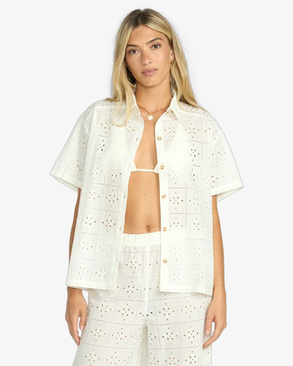 BILLABONG LADIES EYELET CRUSH SHORT SLEET WOVEN TOP - RRP $89.99