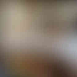 Healthy grilled chicken meal served in the stylish restaurant at Shanti Som.