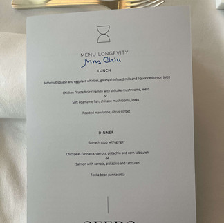 Clinique La Prairie longevity menu featuring lunch and dinner options