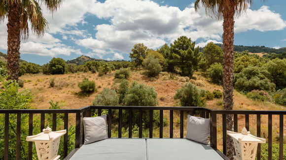 Mountain view daybed with cushions at Shanti Som Wellbeing Retreat