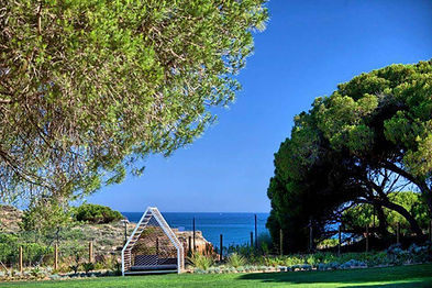 Garden hammock with ocean view at Epic Sana Algarve