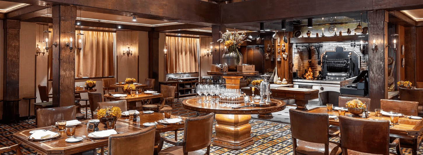 Grill Four Seasons restaurant at Hotel Palácio Estoril Cascais
