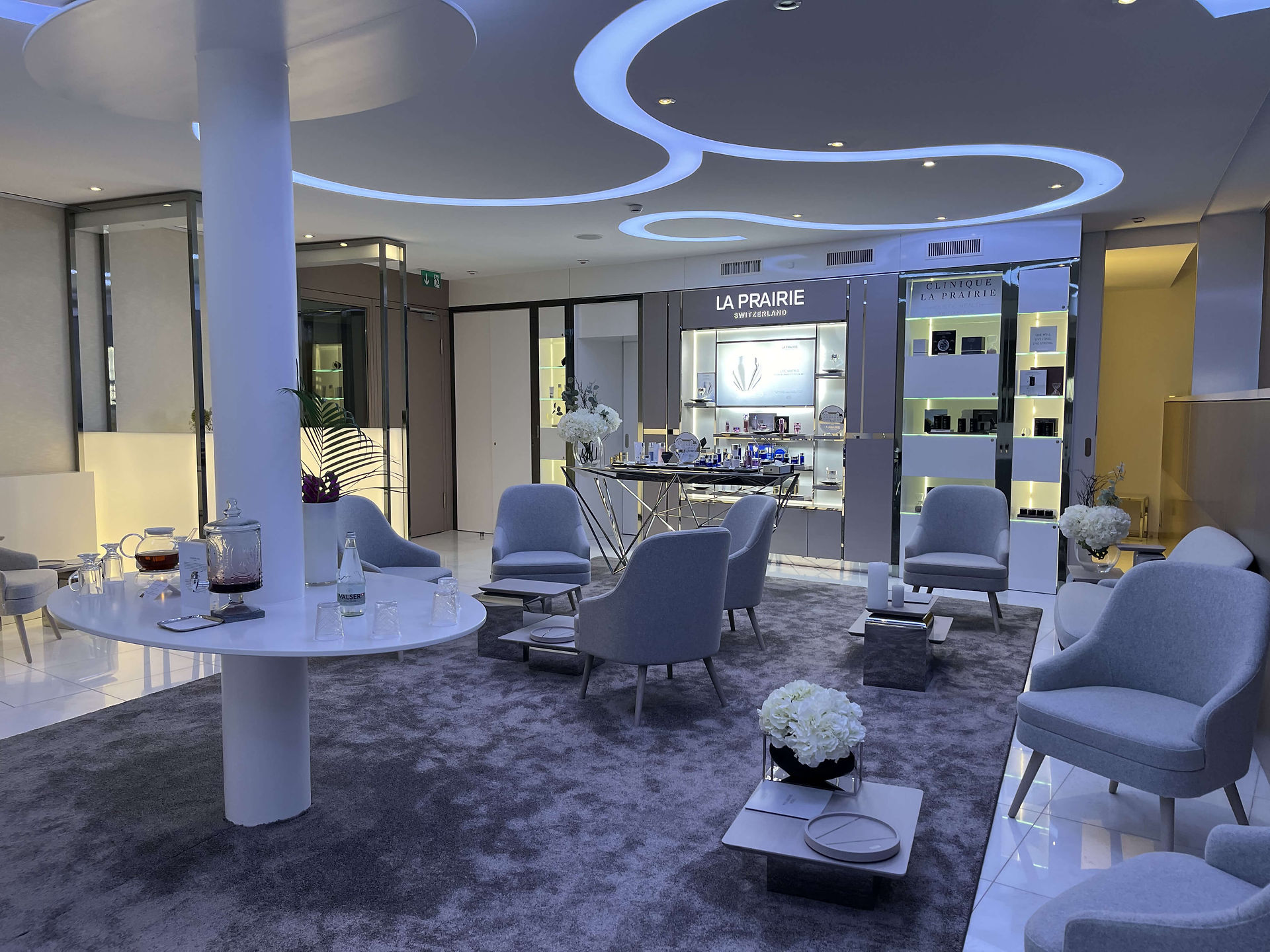 Modern relaxation lounge at Clinique La Prairie with La Prairie skincare boutique