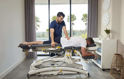 Personalised physiotherapy session with sea views at Longevity Health & Wellness Hotel