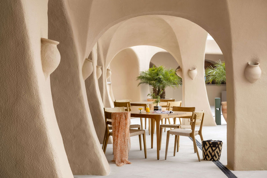 A Costa restaurant interior featuring organic architectural curves at Vilalara Grand Hotel Algarve.