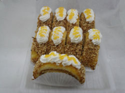 Piononos de almendras.JPG