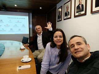 82c53f9a-0e78-40b7-a124-faceaae70487.jpg