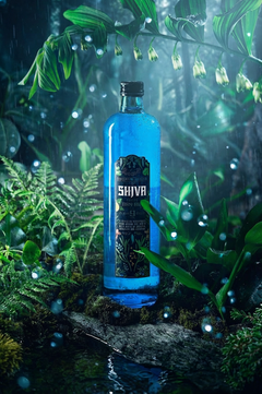 Mike Wenski Produktfotograf Wiesbaden: Kreative Getränkefotografie und Spirituosen-Marketing.