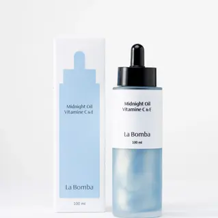 Luksuriøs kroppsolje som fukter, glatter og gir huden naturlig glød. Perfekt for kveldens hudpleieritual.