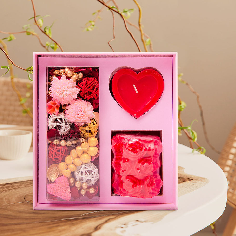 Thumbnail: IRIS GIFT BOX