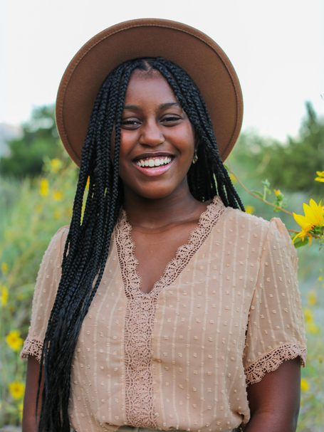 15 facts to know about Khole Thompson