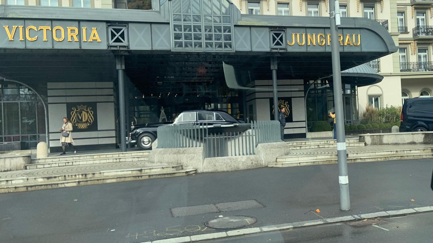 Viktoria-JUNGFRAU Taxi-Station Gebäude