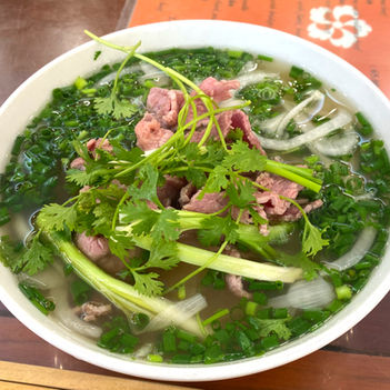 越南河粉大比拼：北部南部差異與必試店家推薦