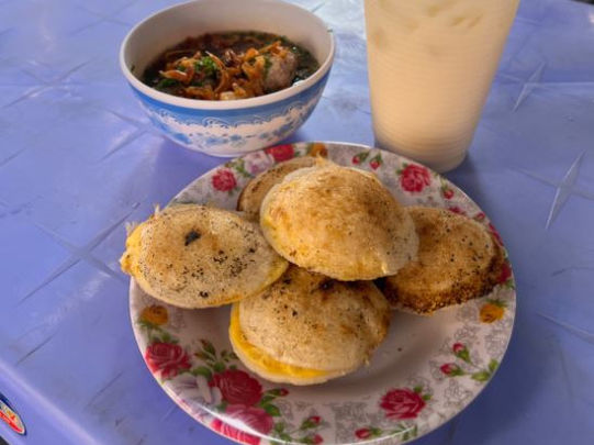 ホーチミンの屋台グルメ特集！ローカルに人気の屋台飯をご紹介