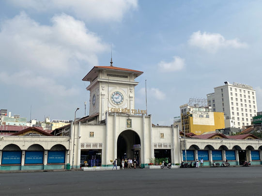 ホーチミンの「ベンタイン市場」でベトナム文化を満喫！～旅行者必見の楽しみ方と注意点〜