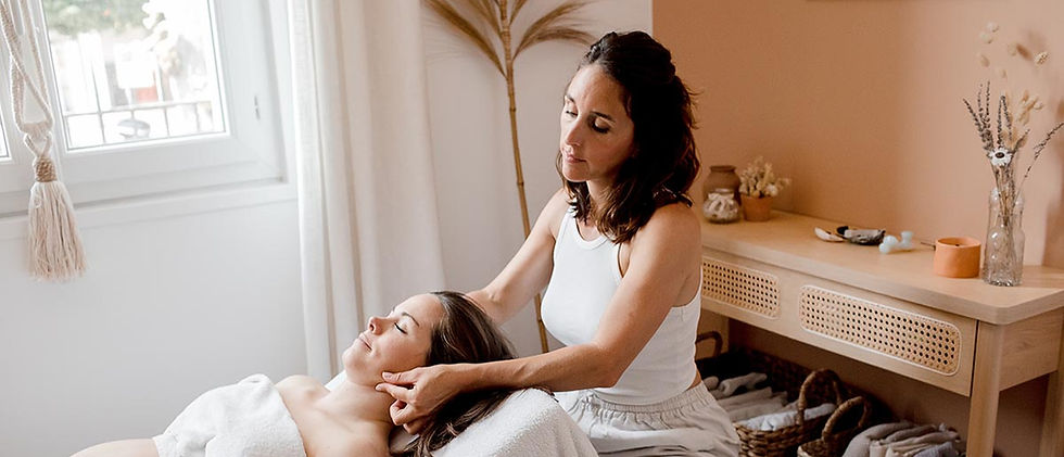 Massage facial professionnel : quelle formation pour débuter ?